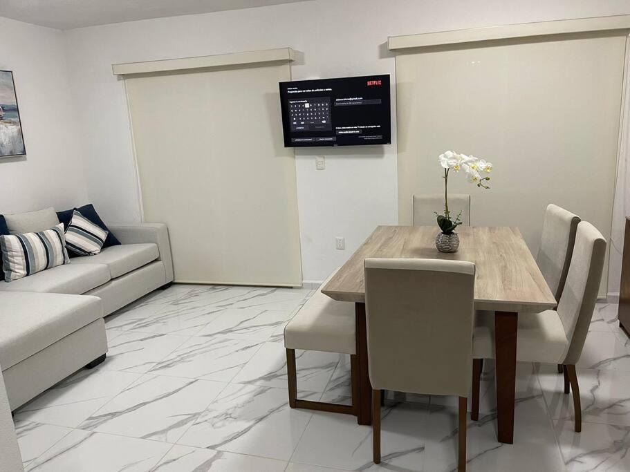 Costa Malaga 1 Banus Apartment Акапулко Екстериор снимка
